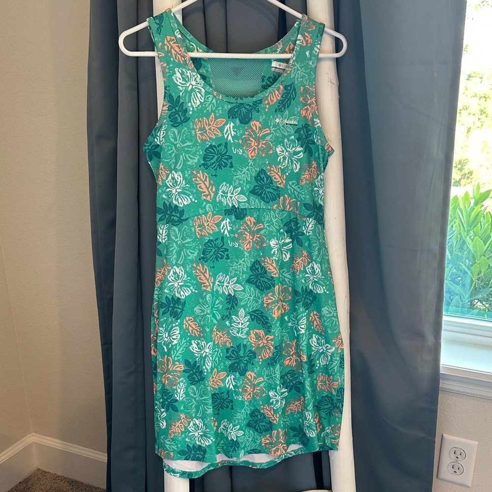 Columbia Tropical Print Sleeveless Top in Teal and Coral